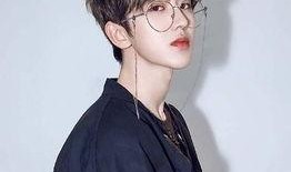 吃瓜娱乐八卦蔡徐坤图片,帅气形象引热议